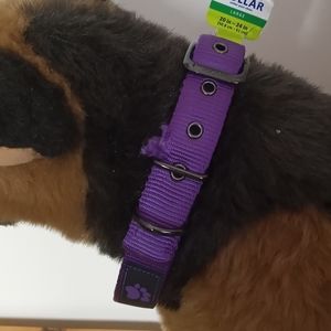 NWT Purple Top Paw Large Dog Collar